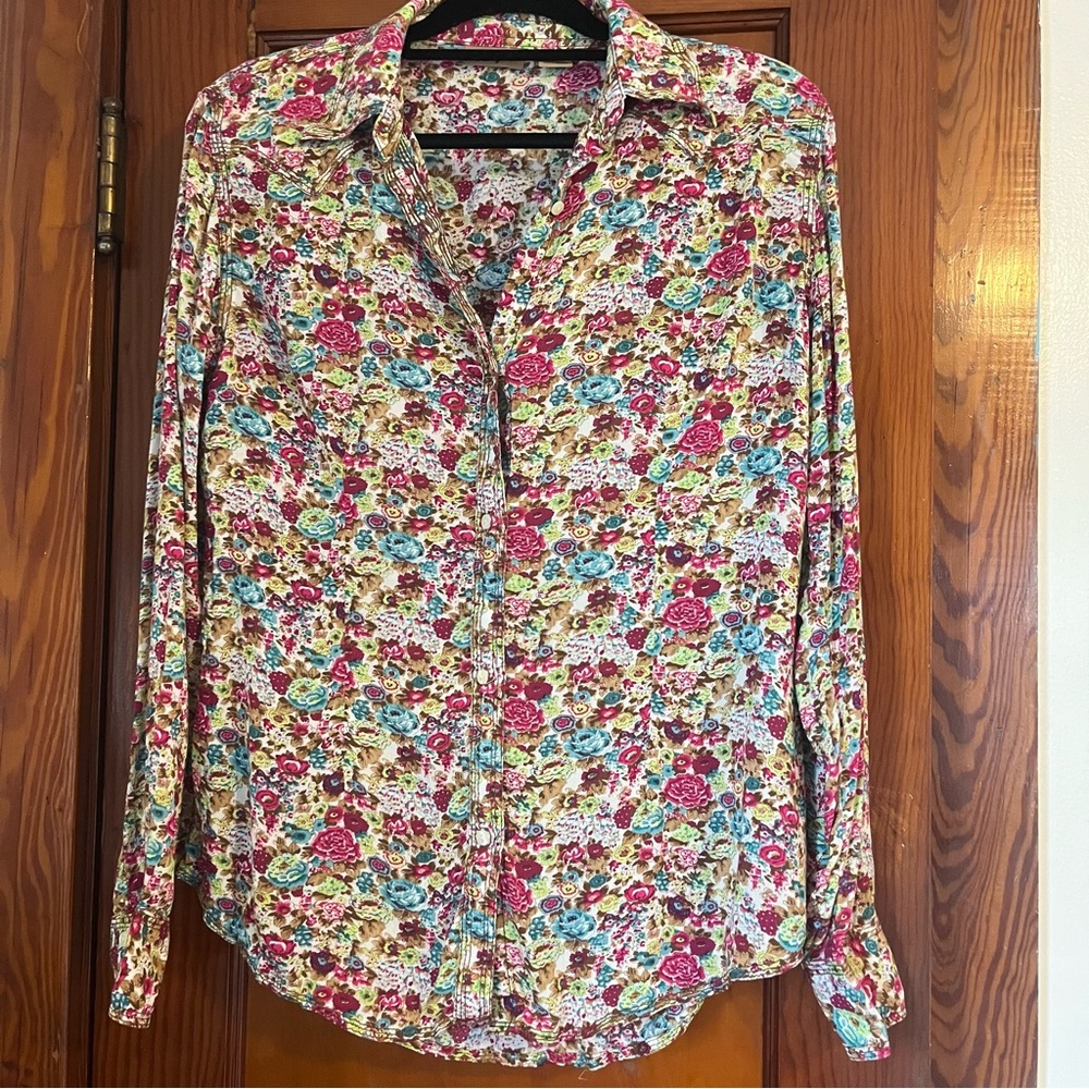 Vintage wrangler Soft Floral Button-Up Rodeo Blouse
